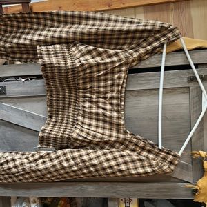 Ladies crop top size large